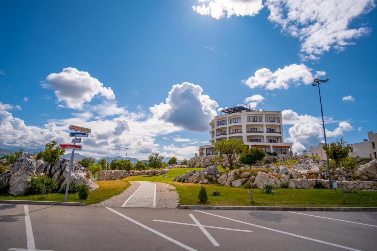 Sl Panorama Hotell Trebinje Exteriör bild